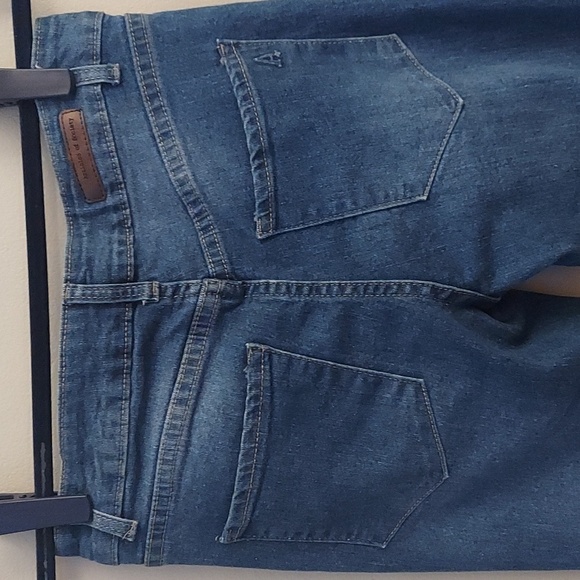 ARTICLES OF SOCIETY Mid Rise Medium Wash Flare Leg Jeans - Picture 7 of 14